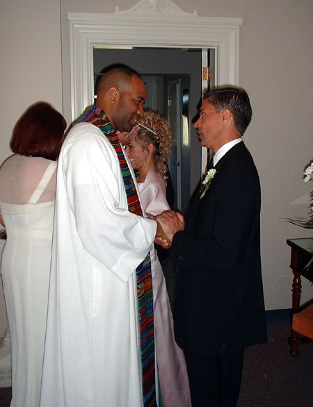 The Ceremony- Syed thanks the Reverend.jpg 54.5K